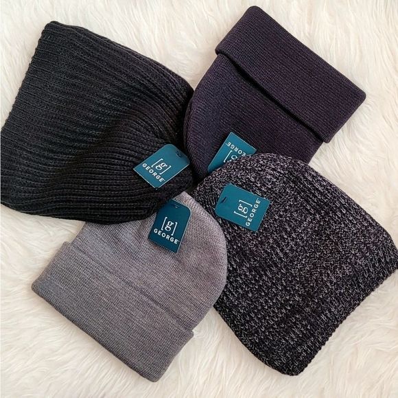🚫SOLD•OUT🚫 Set of 2 Men's Beanie in Black and Gray - Picture 2 of 2